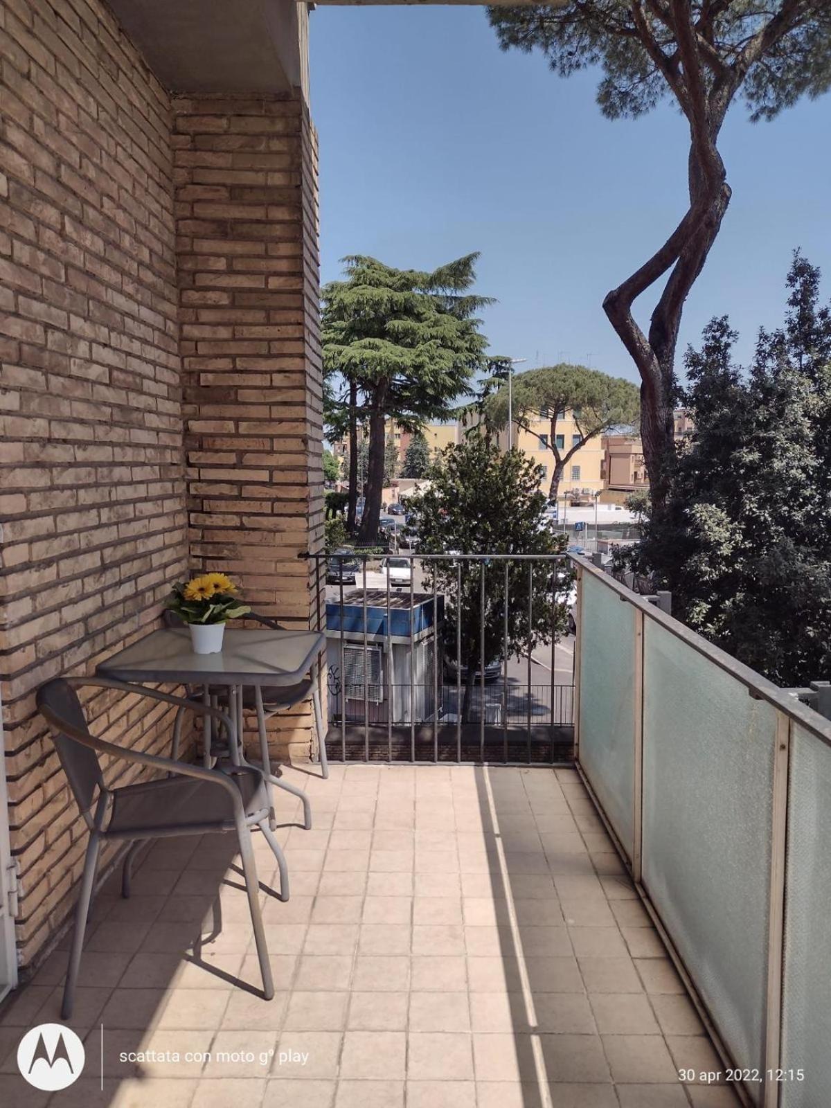 La Dolce Vita Bedrooms Near The Subway Rome Exterior photo